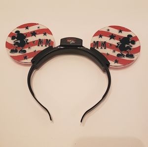 Plastic Light Up Mickey Ears Patriotic July 4th American Flag